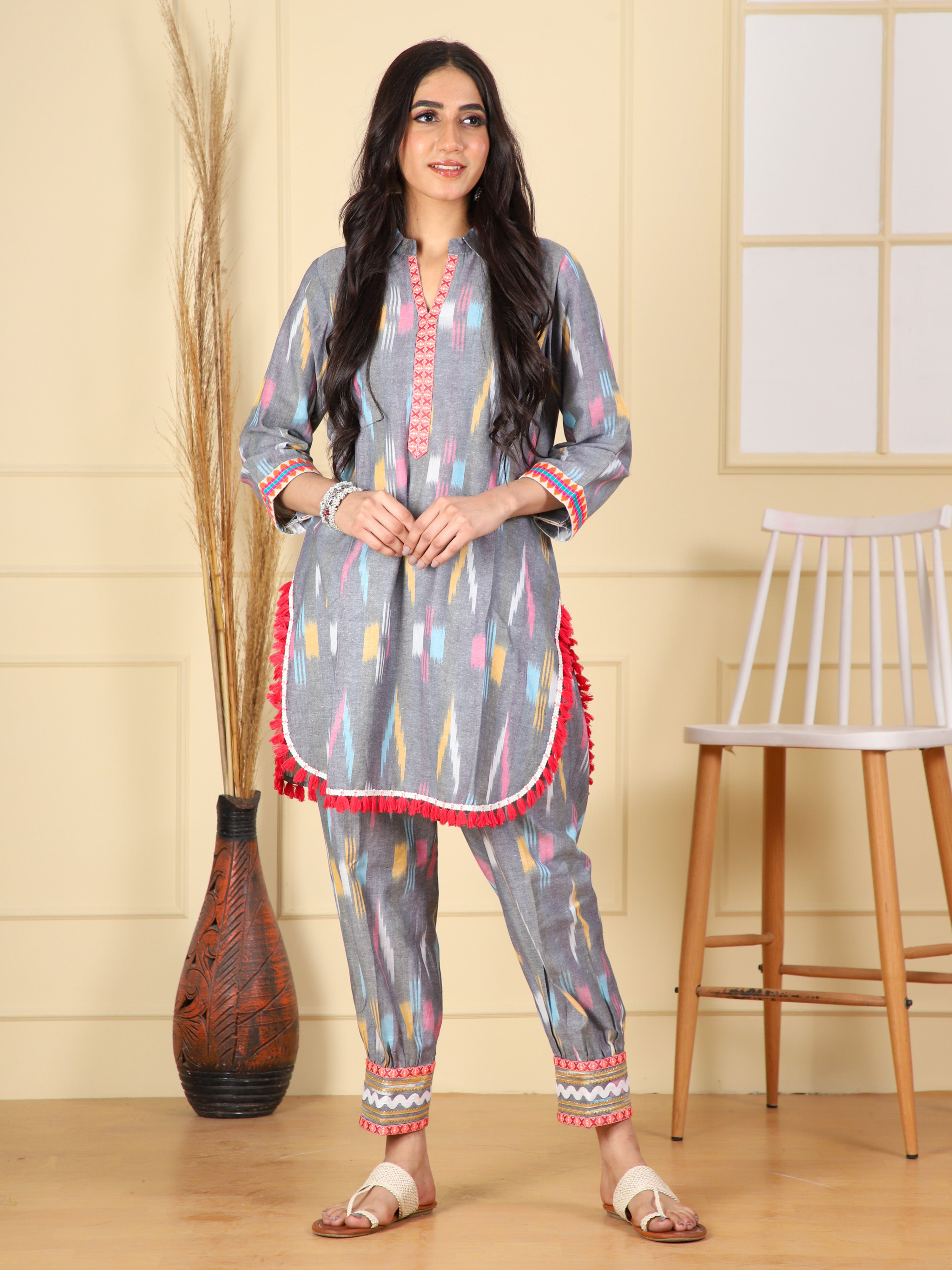 Cotton Printed Kurta Set With Ikkat Design