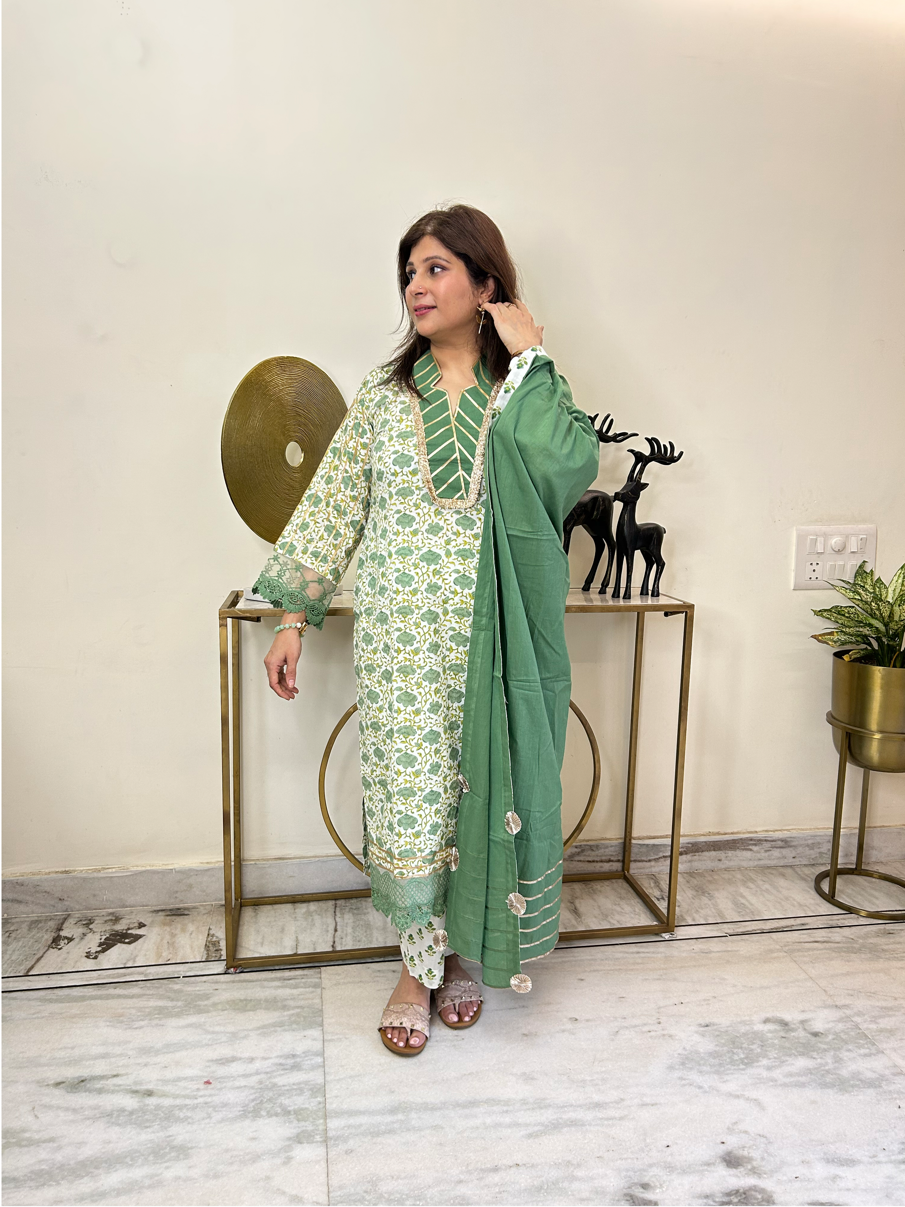 Cotton printed Kurta set with gotta pati Design