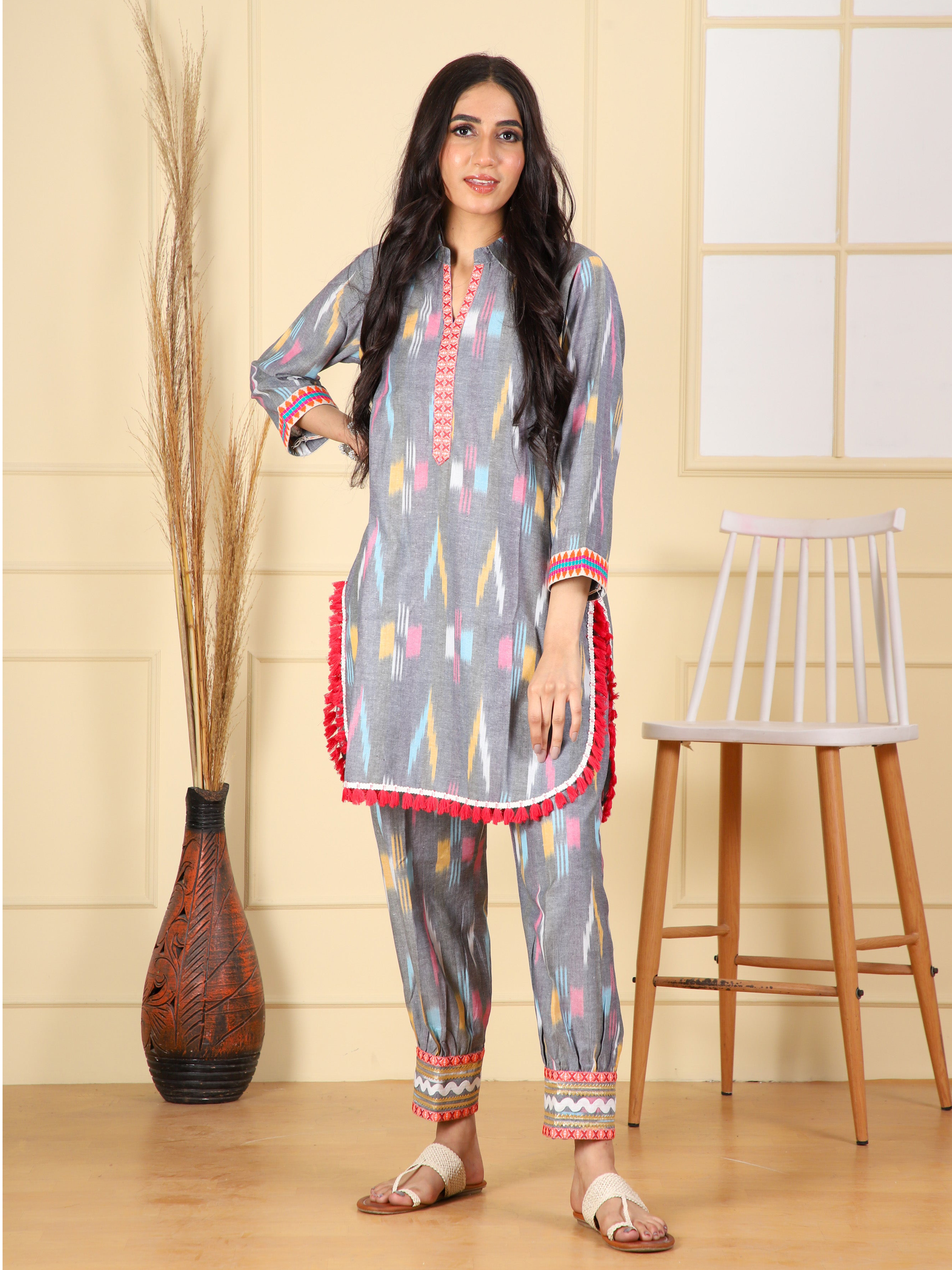 Cotton Printed Kurta Set With Ikkat Design