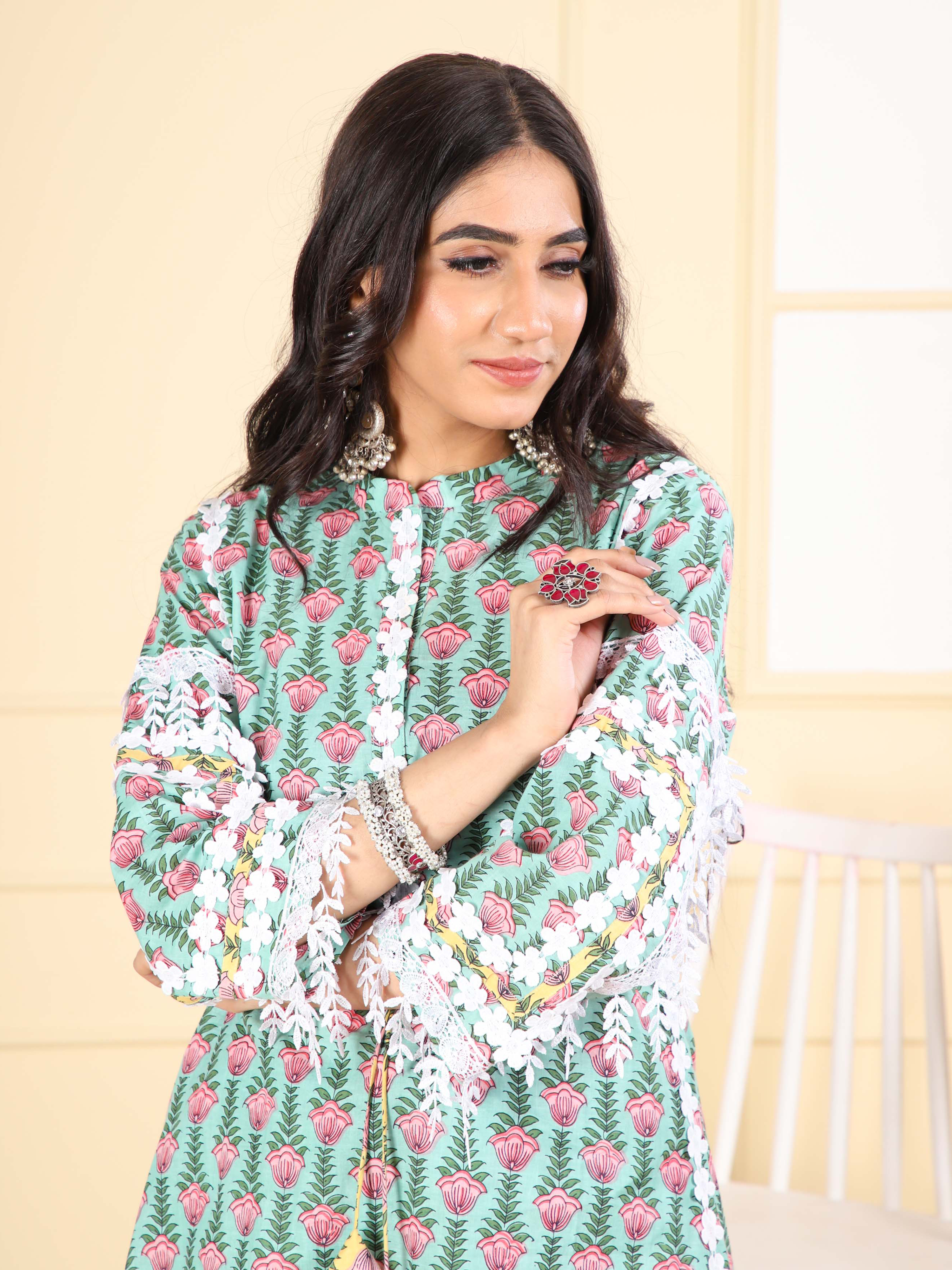 Cotton Printed Kurta with Border Detailing