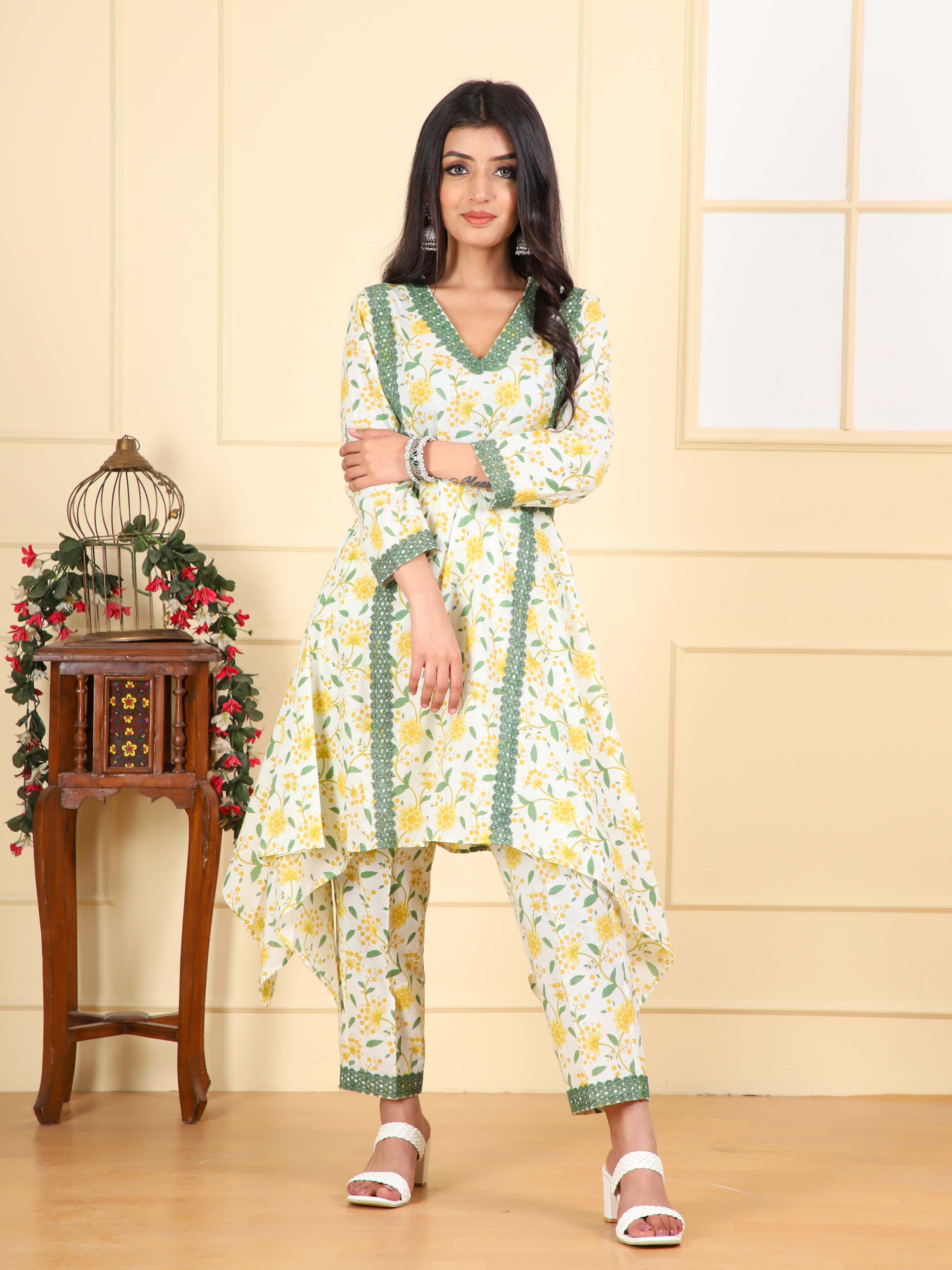 Cotton Printed Kurta with Symmetric Cut and Straight Pants